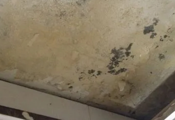 德州阳台漏水维修公司分享下德州卫生间渗水维修需要注意哪些问题。